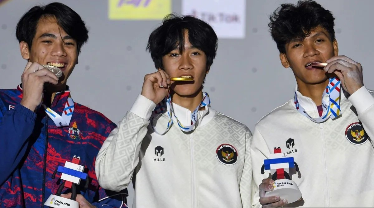 WhatsApp Image 2025-12-13 at 11.08.49