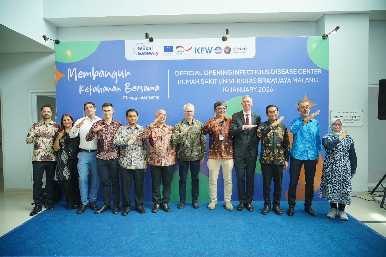 Team Europe RSUB Infectious Disease Center Launch - Foto 2