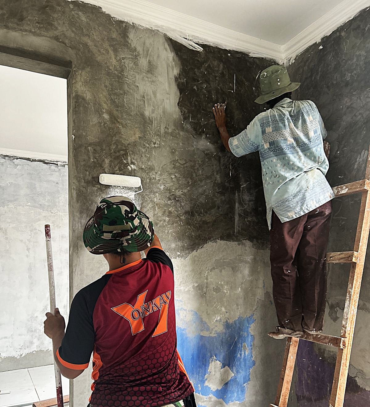 102bfc49-bf48-4be1-adee-213fc91e165d