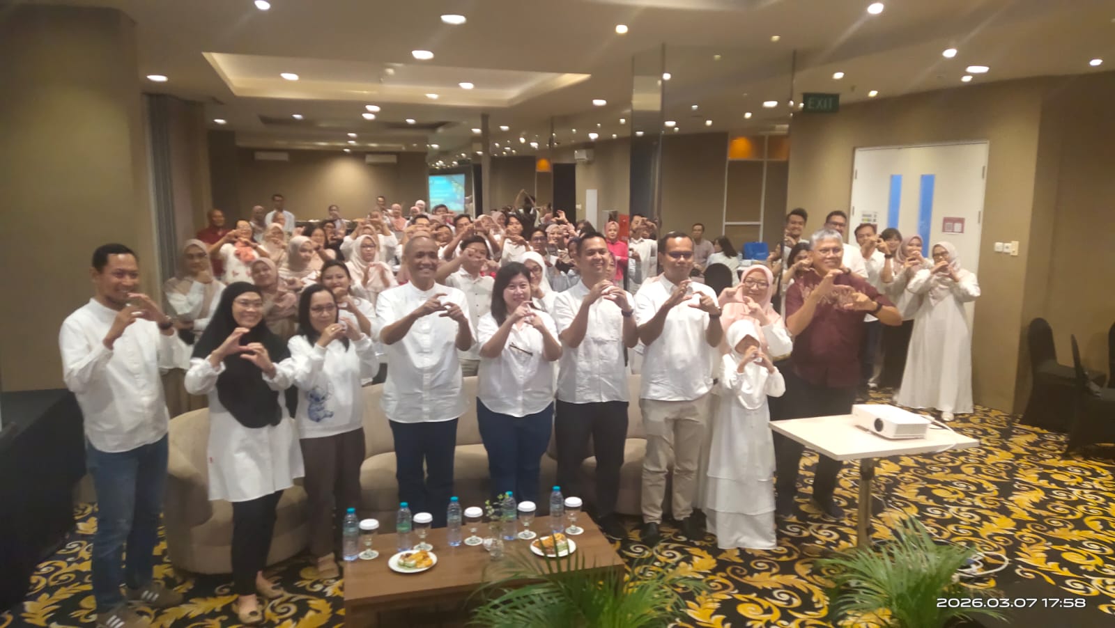 5243fb39-bddf-4923-a8f7-6e884f579339