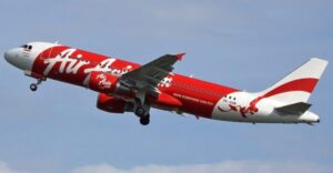 20161017Indonesia_AirAsia_Airbus_A320_Spijkers-2-780x405